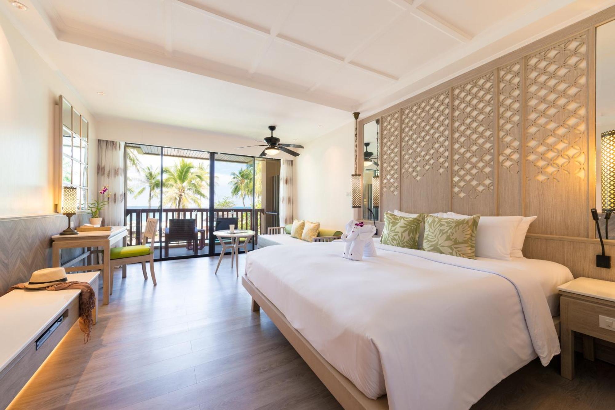 Katathani Phuket Beach Resort - Sha Extra Plus Экстерьер фото